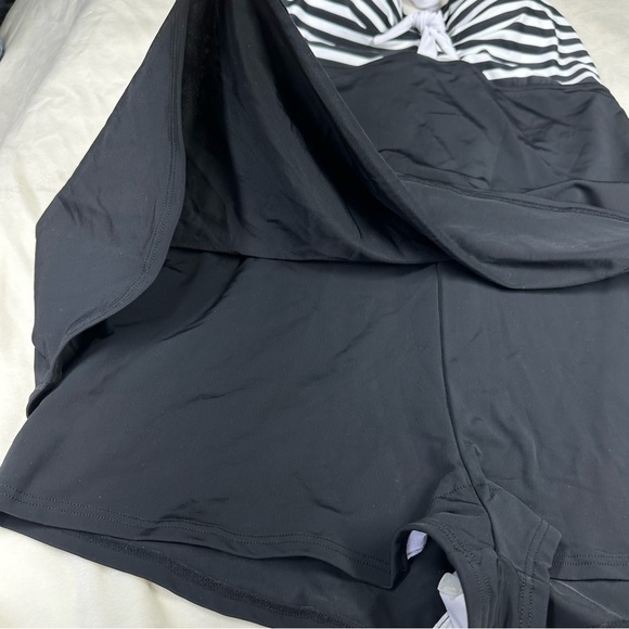 New NWT COCOSHIP Swimsuit Swim Dress 4XL 18 Lined Wireless Tummy Control Halter - Picture 3 of 15